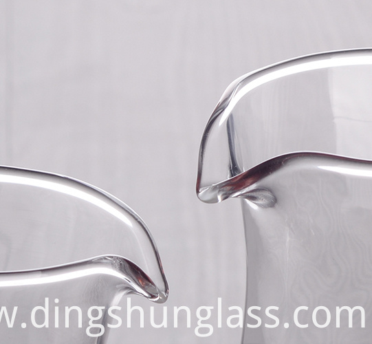 Thickened Glass Dispenser Thickened Glass Dispenser